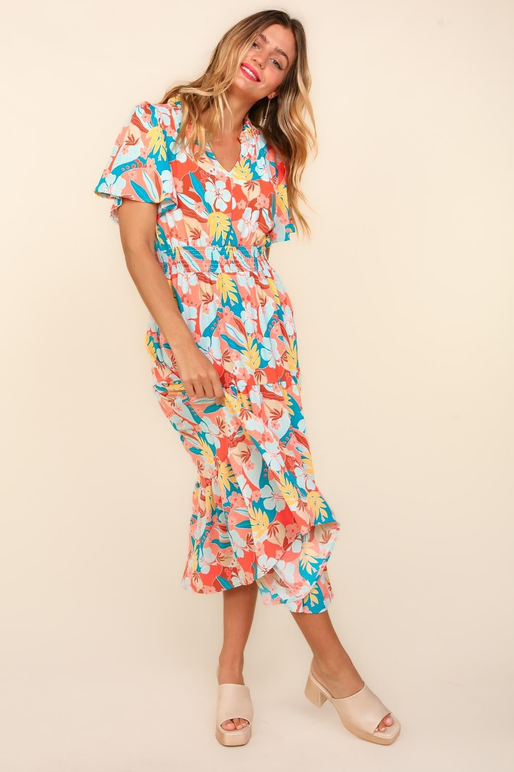 Tropical Floral Tiered Midi Dress with Side Pockets