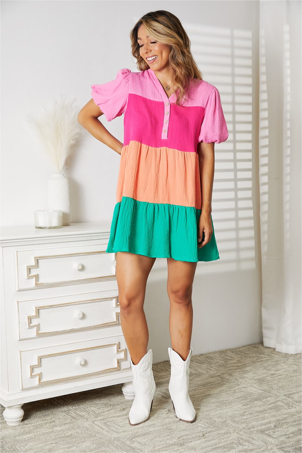 Color Block Buttoned Puff Sleeve Short Dress