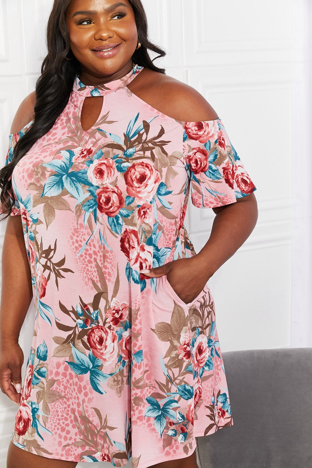 Dusty Pink Fresh-Cut Flowers Cold-Shoulder Short Dress